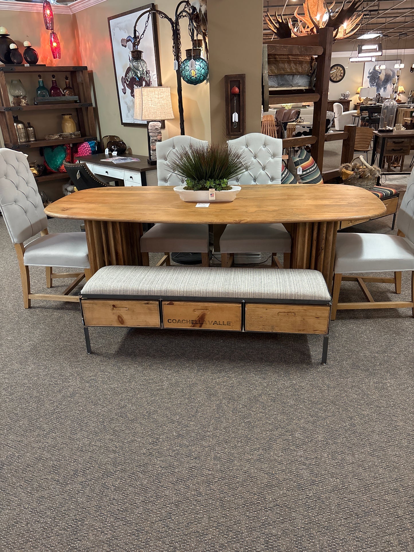 Sully Dining Table