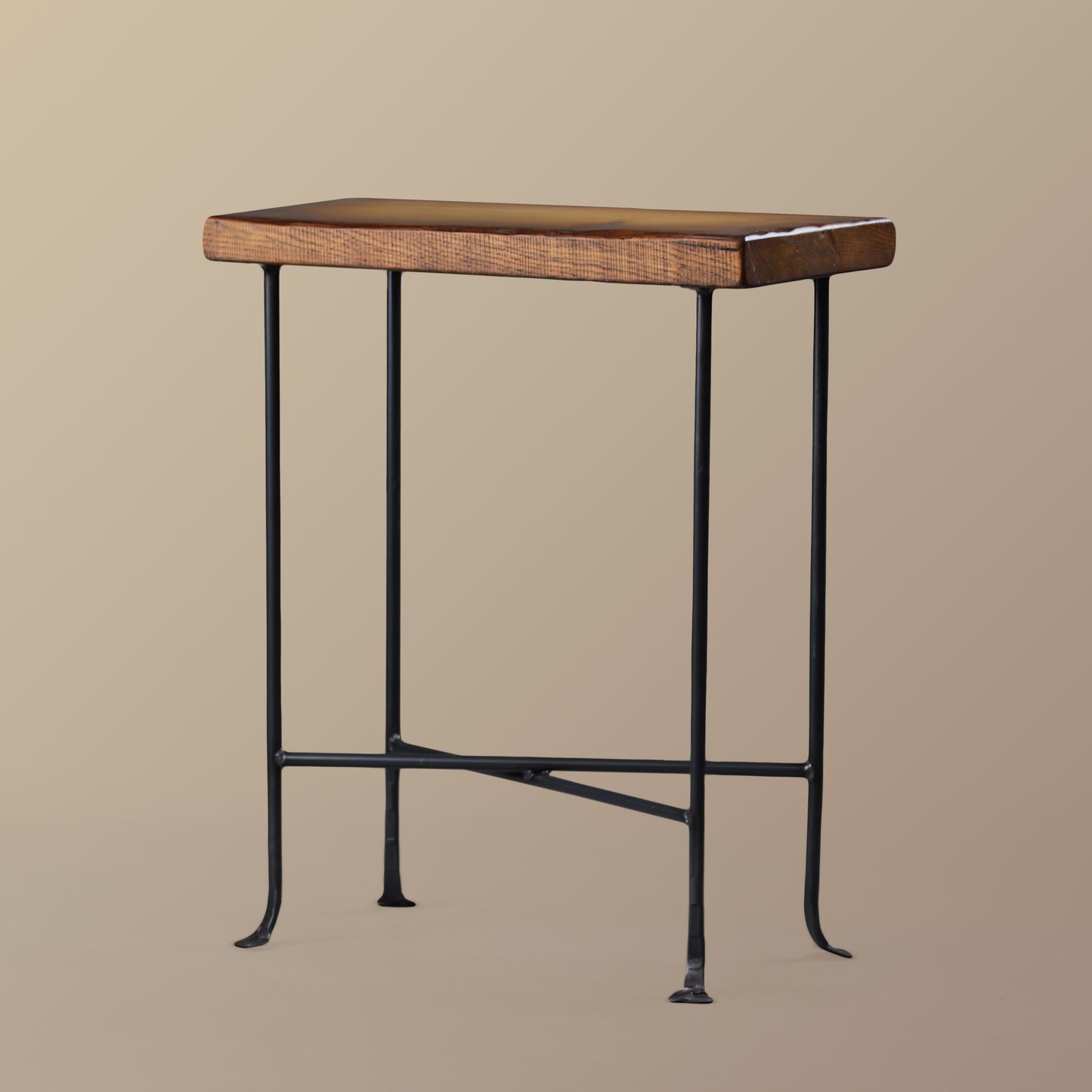 Astoria End Table
