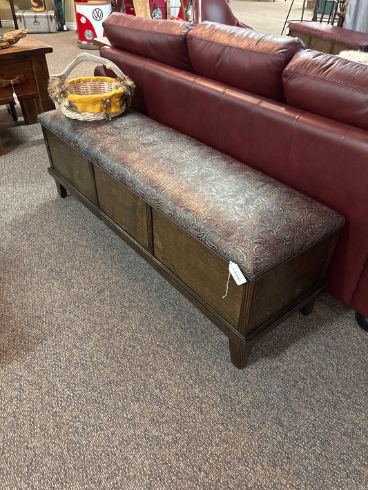 5' Cowhide/Fabric Trunk